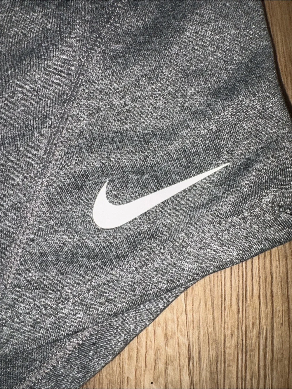 Nike •vguc women